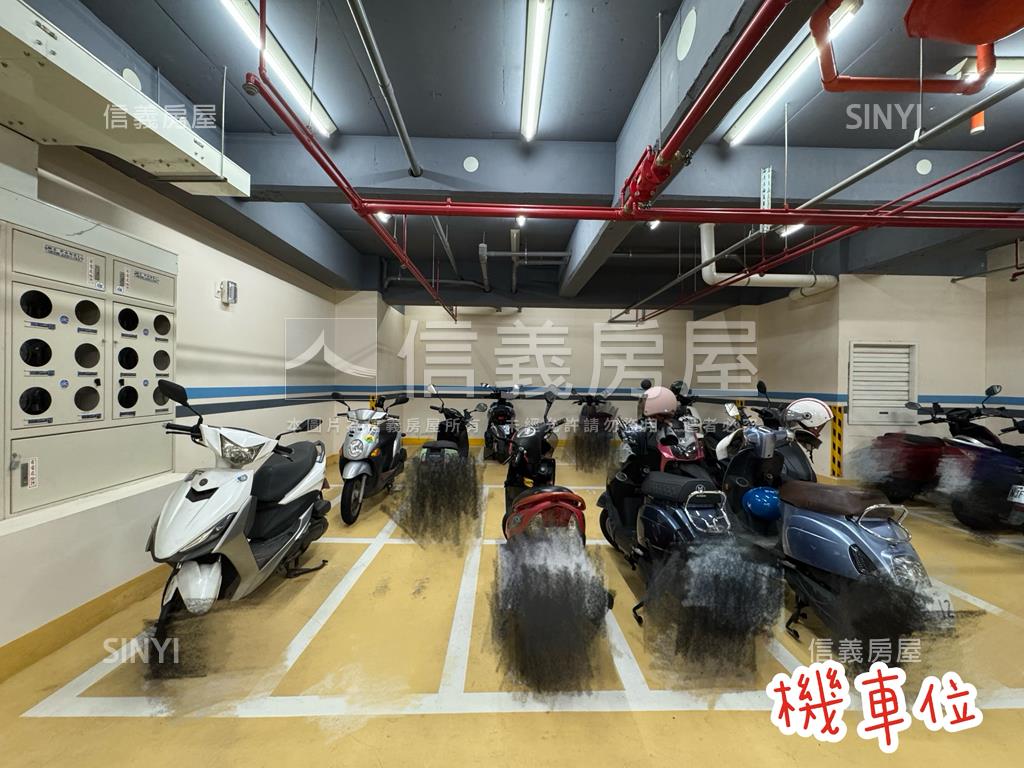 捷運棧採光三房平車房屋室內格局與周邊環境
