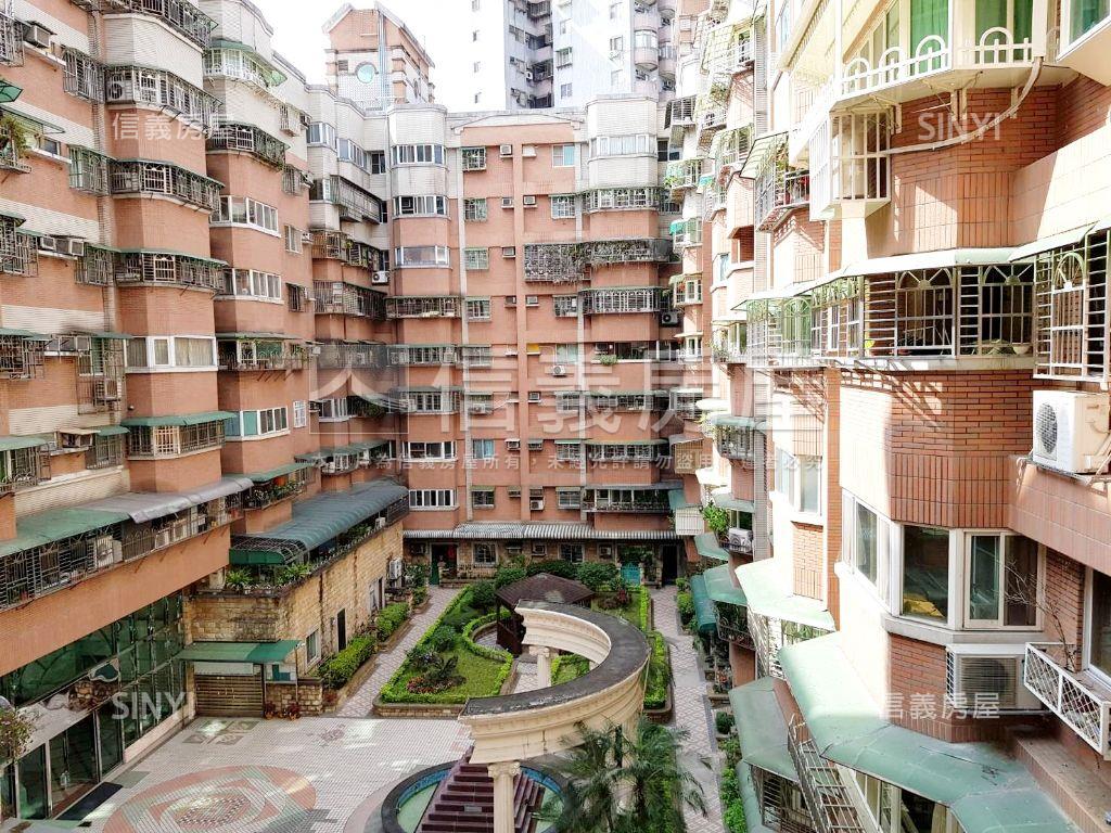 台北米蘭電梯兩房車位房屋室內格局與周邊環境