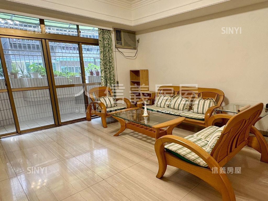 逸仙名園三房＋坡平車位房屋室內格局與周邊環境