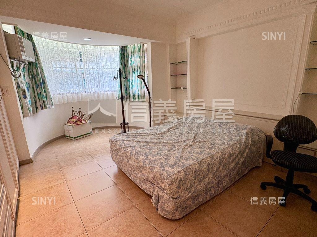 逸仙名園三房＋坡平車位房屋室內格局與周邊環境