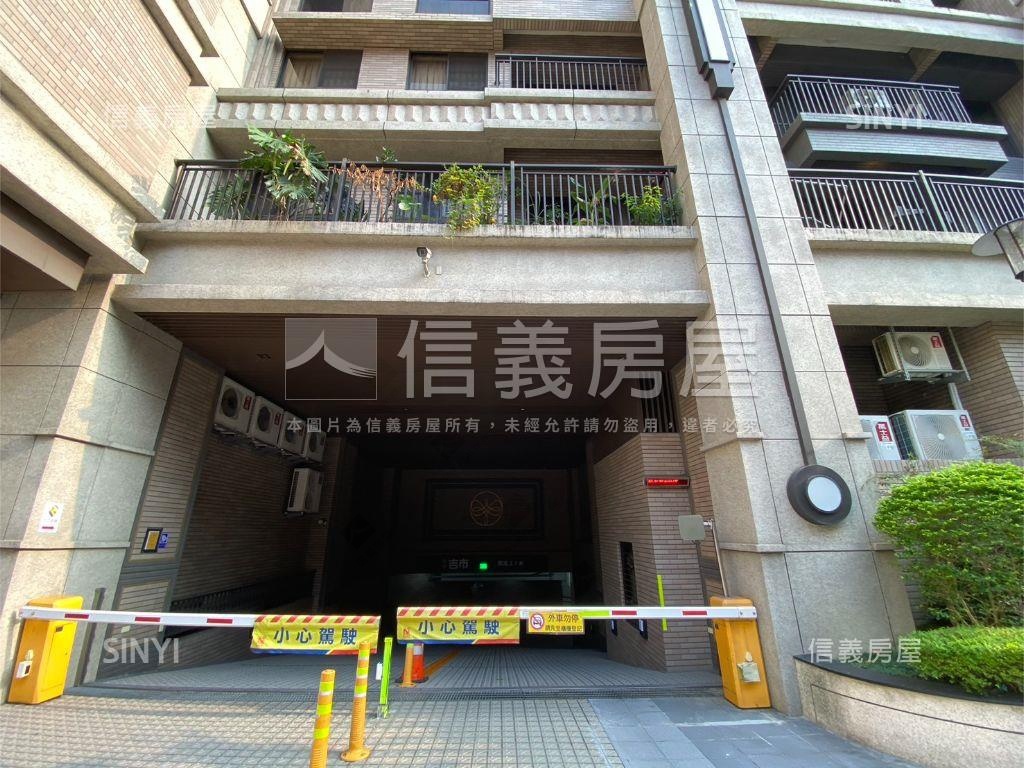近未來Ｇ０８大面寬金店面房屋室內格局與周邊環境