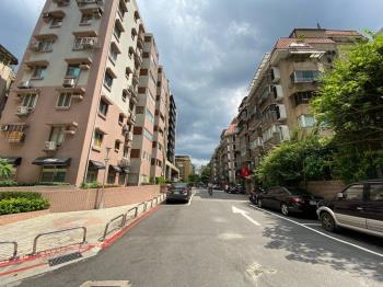 大安名人巷一樓