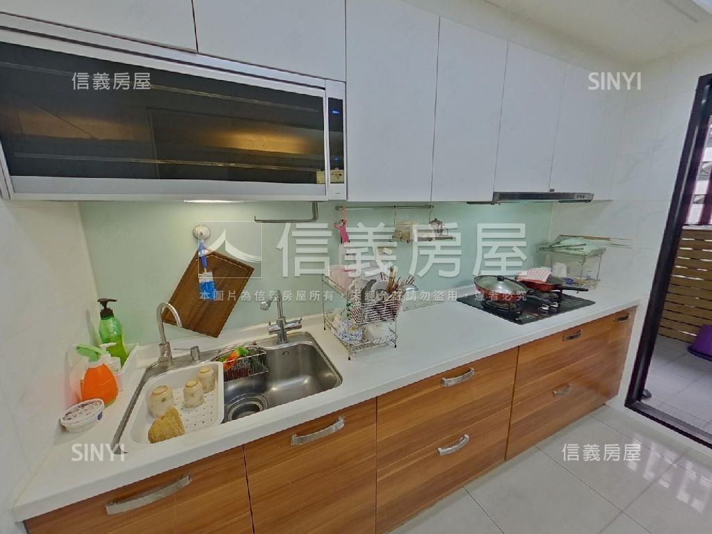 富林苑露臺美裝潢屋房屋室內格局與周邊環境