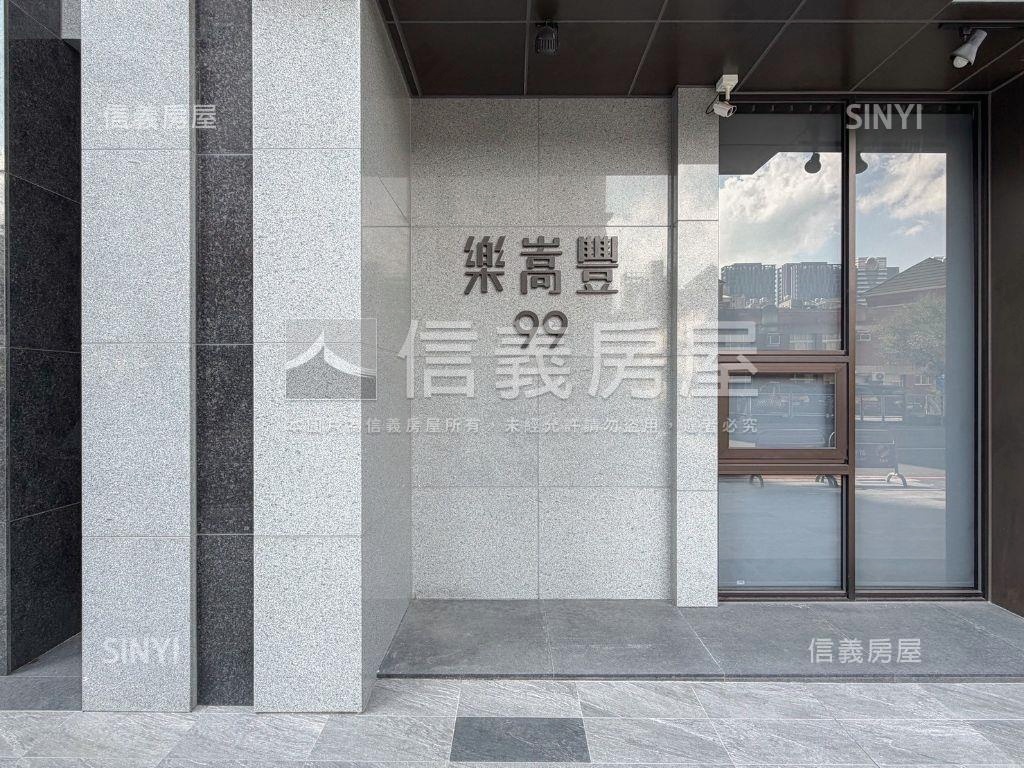 【本月熱推】嵩豐三房平車房屋室內格局與周邊環境