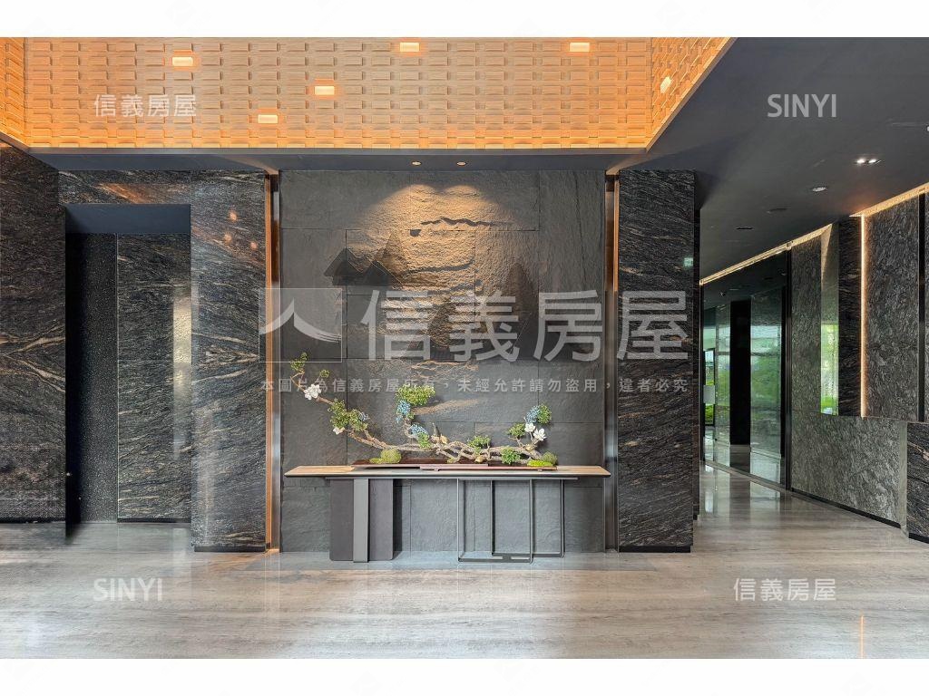 【本月熱推】嵩豐三房平車房屋室內格局與周邊環境