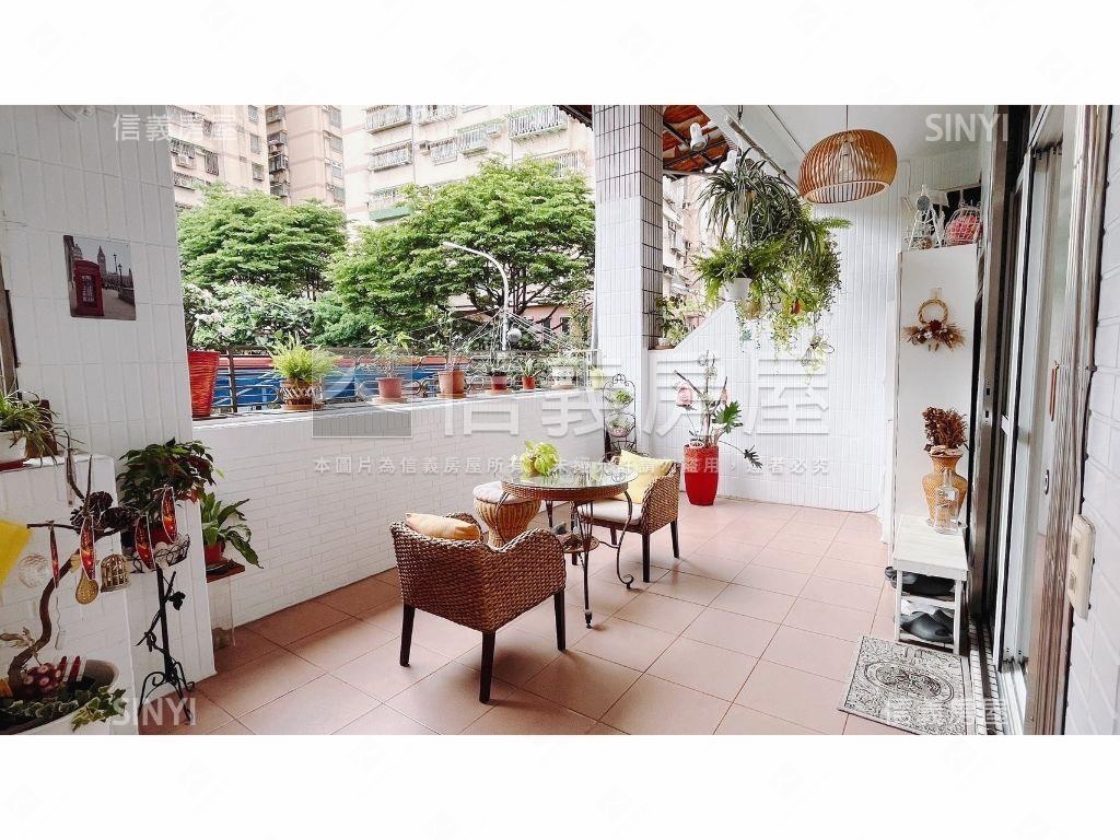【樓中樓】美裝潢公園景觀房屋室內格局與周邊環境