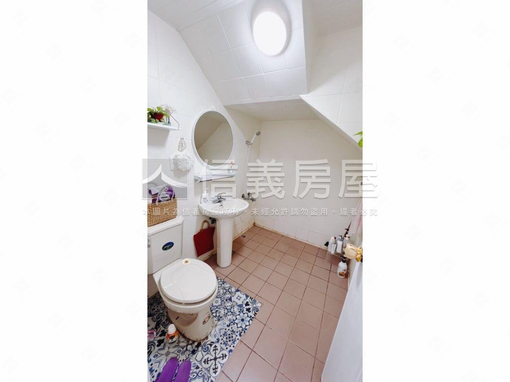 【樓中樓】美裝潢公園景觀房屋室內格局與周邊環境