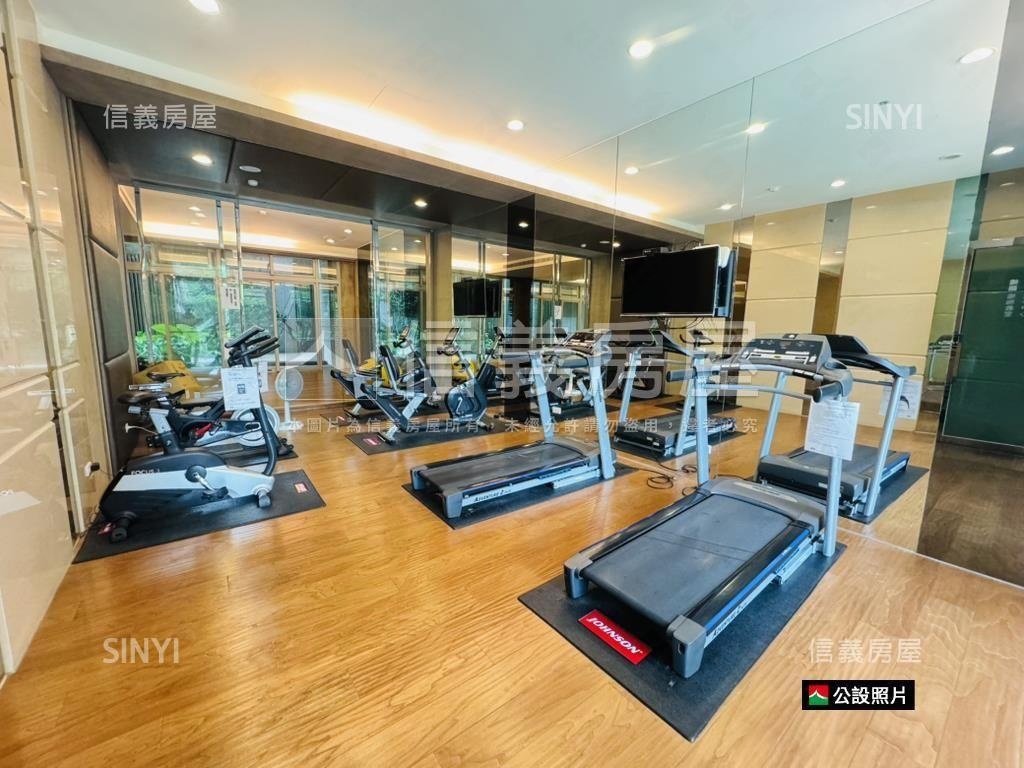 富春四季景觀豪華大套房房屋室內格局與周邊環境