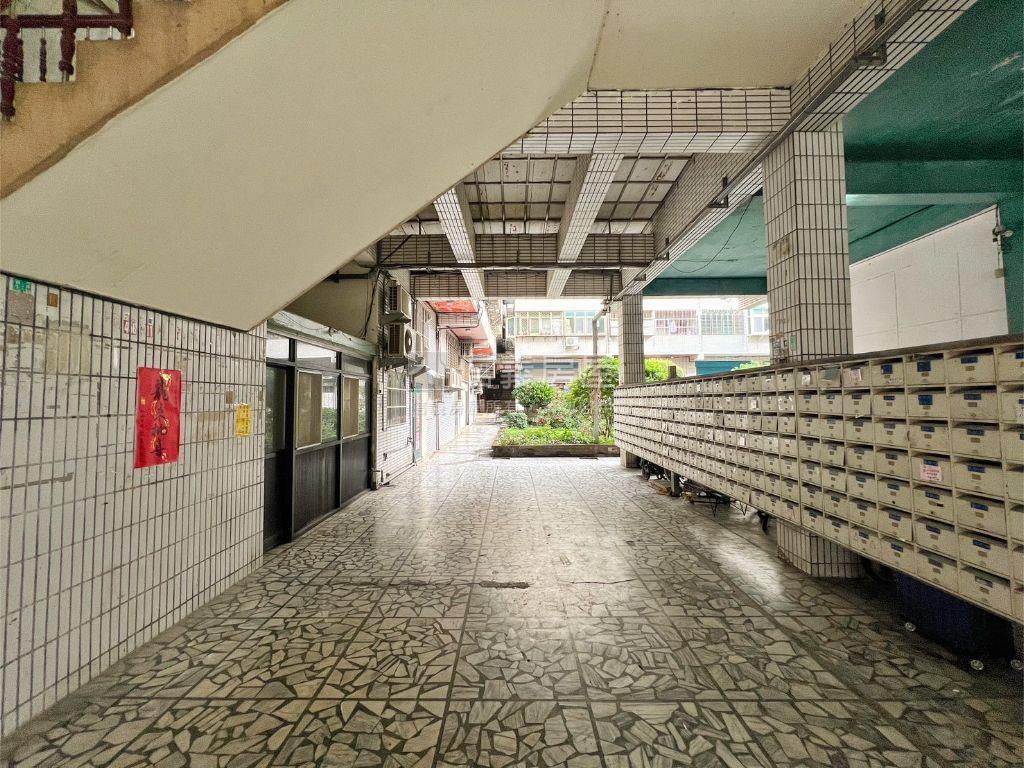 壹佰玖拾萬買中原獨立套房房屋室內格局與周邊環境