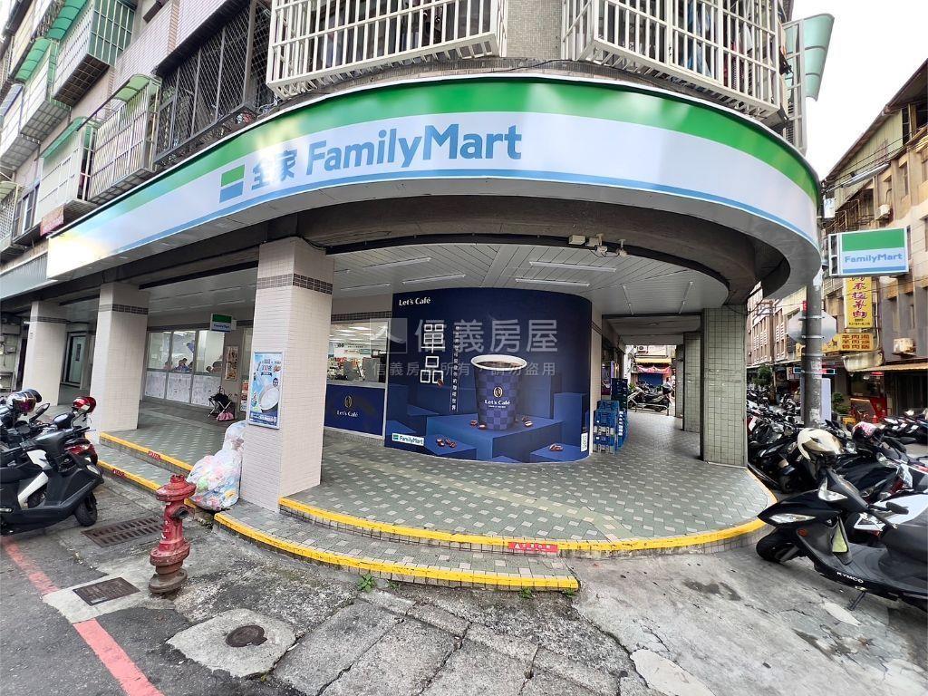 壹佰玖拾萬買中原獨立套房房屋室內格局與周邊環境