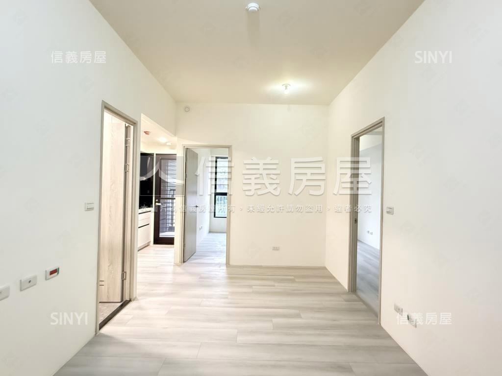 力璞紘日莘－方正２房房屋室內格局與周邊環境