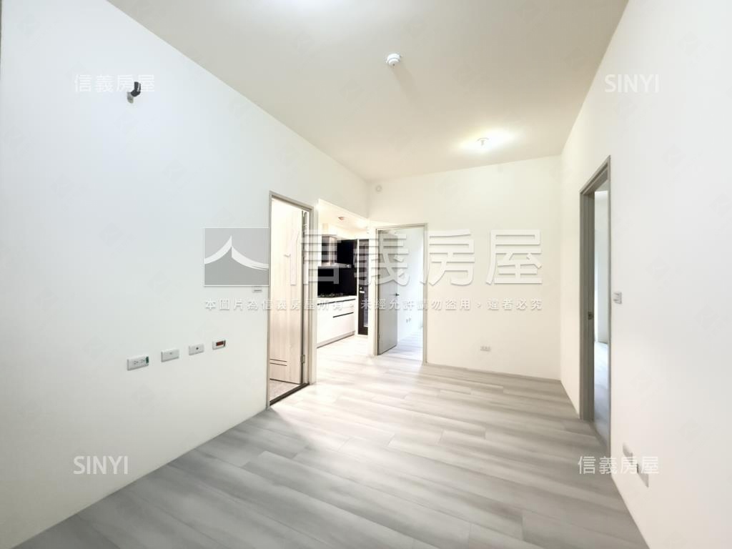 力璞紘日莘－方正２房房屋室內格局與周邊環境