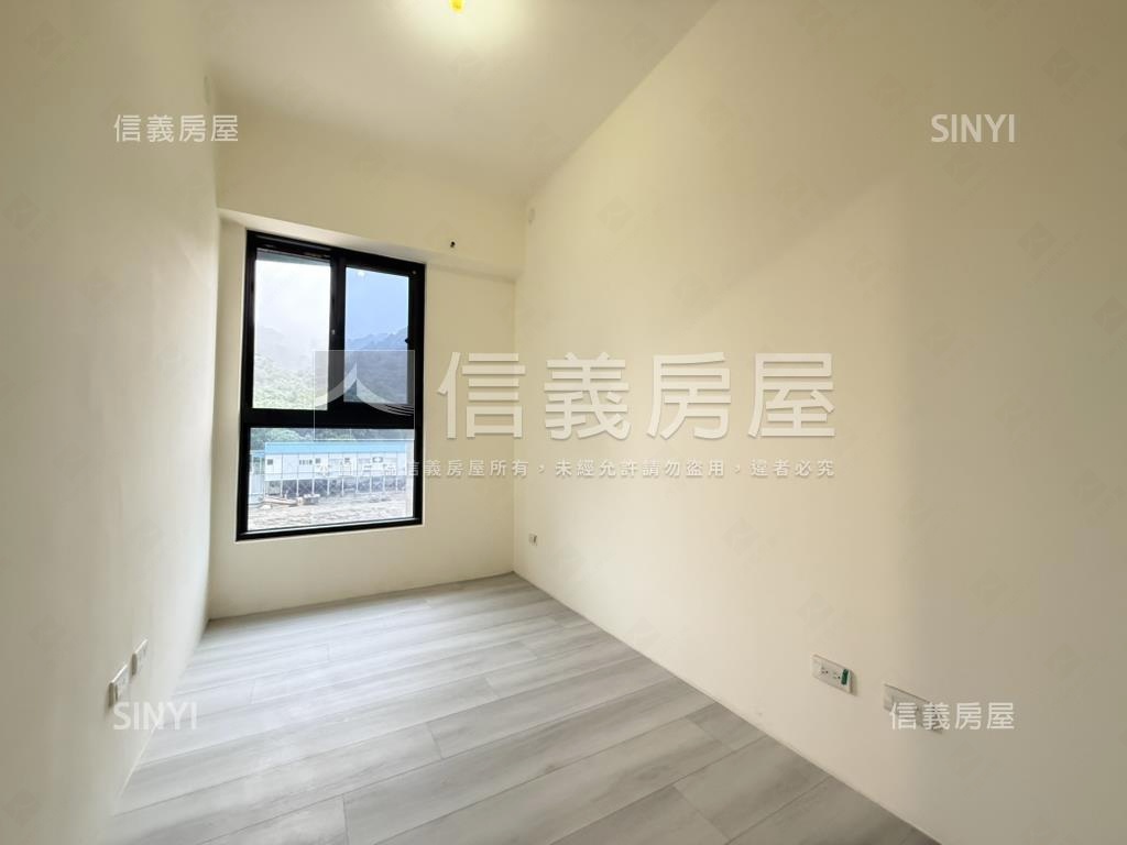 力璞紘日莘－方正２房房屋室內格局與周邊環境