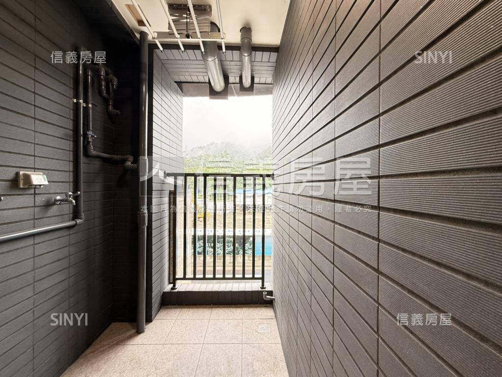 力璞紘日莘－方正２房房屋室內格局與周邊環境