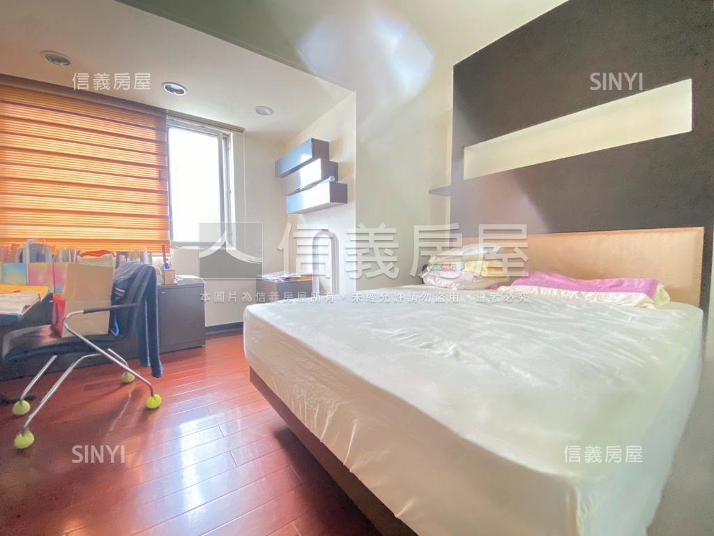 關渡山水河景雙併房屋室內格局與周邊環境