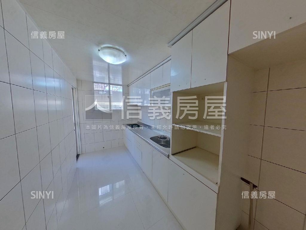 大湖公園❀湖畔美妝三房房屋室內格局與周邊環境
