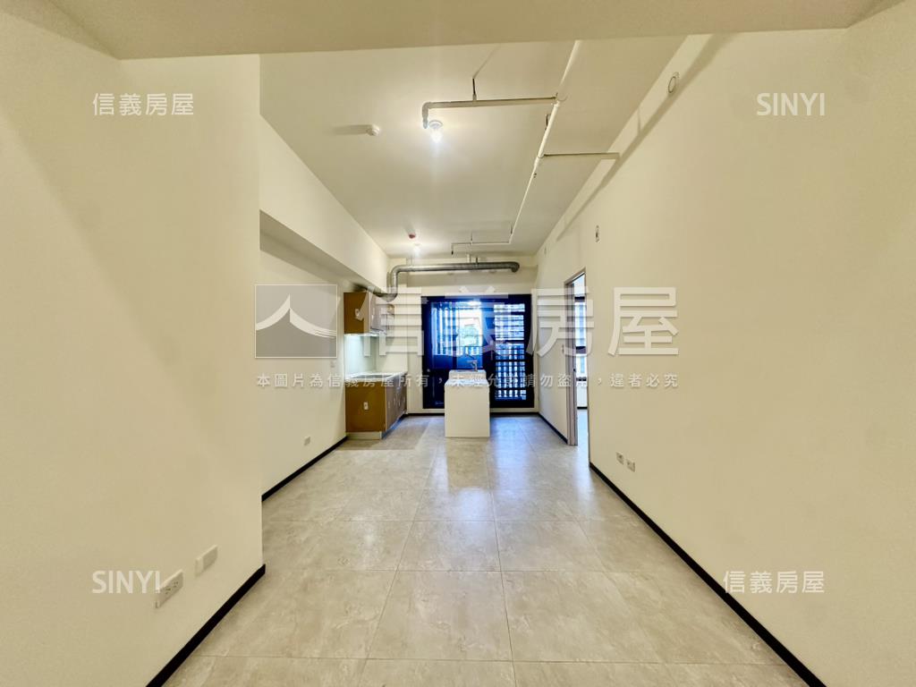 搶！愛琴海全新三房平車宅房屋室內格局與周邊環境