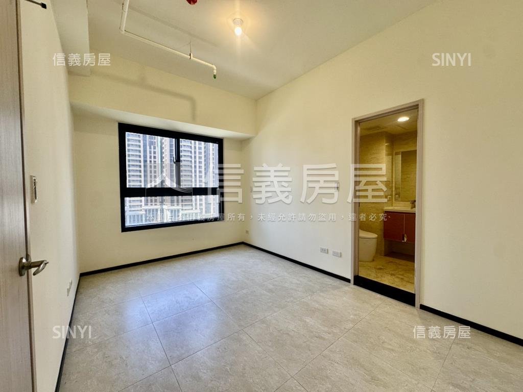搶！愛琴海全新三房平車宅房屋室內格局與周邊環境