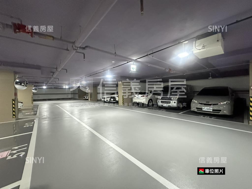 搶！愛琴海全新三房平車宅房屋室內格局與周邊環境