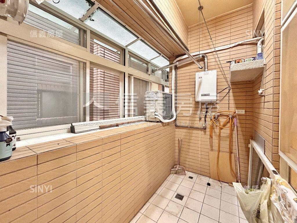 稀有釋出富麗旺三房房屋室內格局與周邊環境