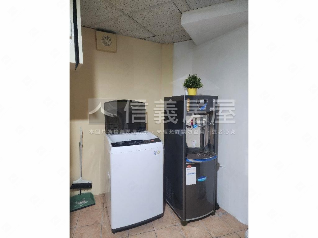 戀戀機能辦公傳家寶１房屋室內格局與周邊環境