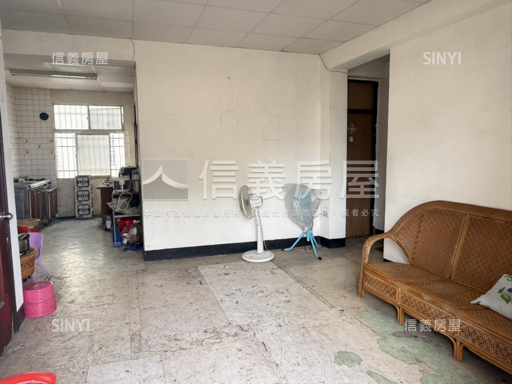 龍國街採光生活寓房屋室內格局與周邊環境