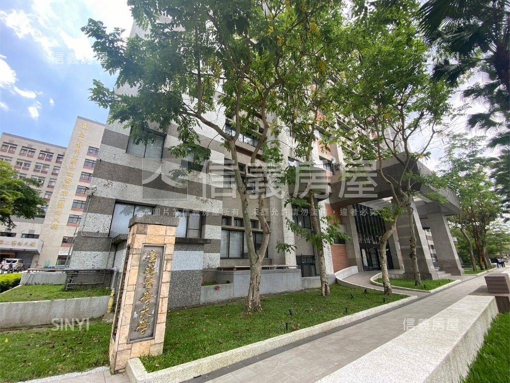 北醫旁稀有坡平車位房屋室內格局與周邊環境