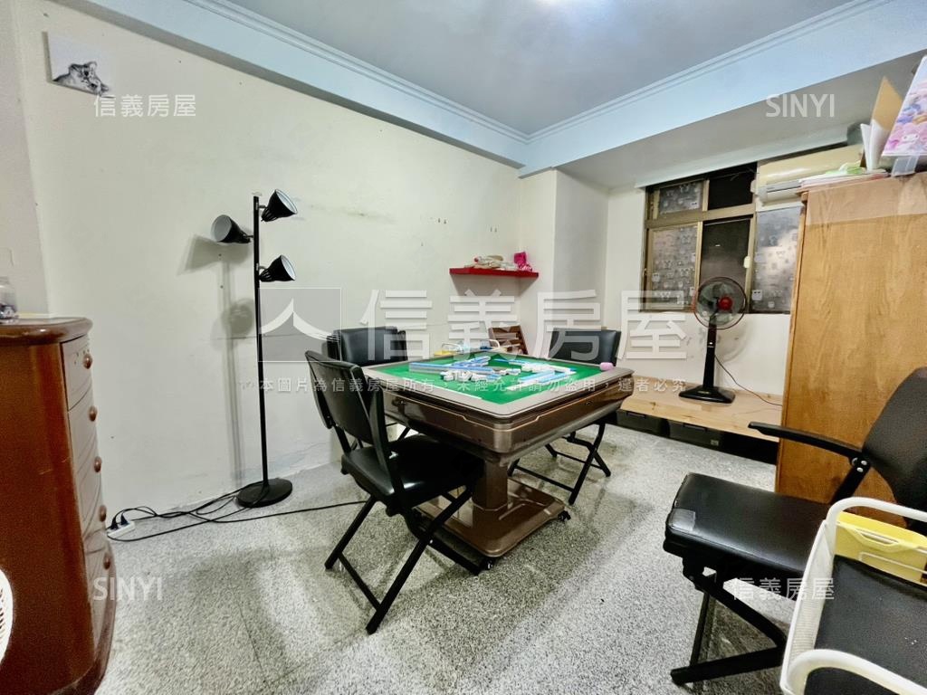 夢中情大空間一樓房屋室內格局與周邊環境