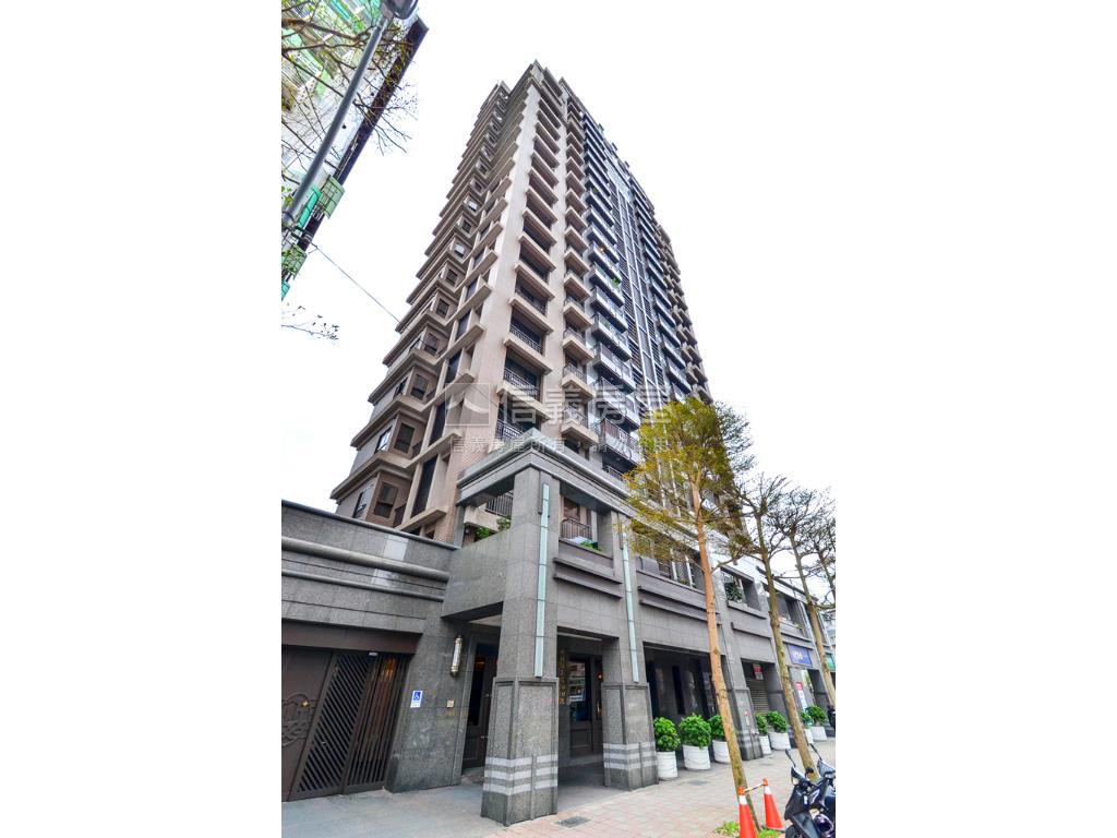 大坪林中興馥捷運角間店面房屋室內格局與周邊環境