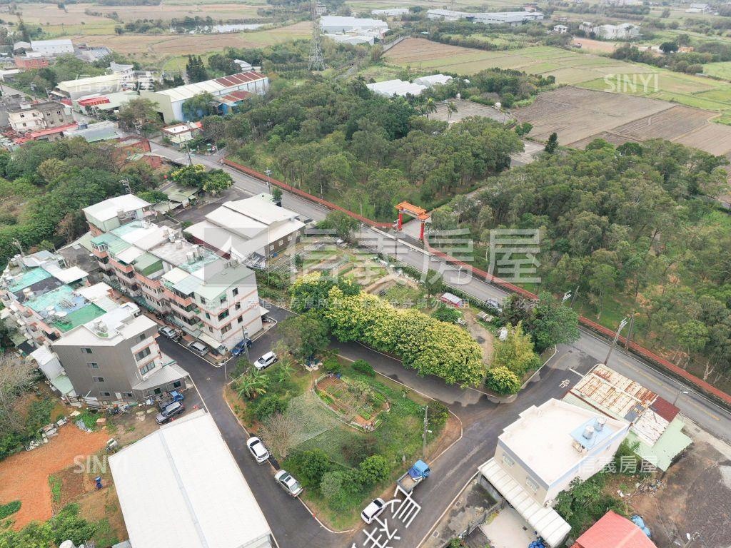 新屋小資土地房屋室內格局與周邊環境