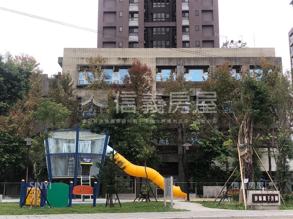 孩子王方正三房房屋室內格局與周邊環境