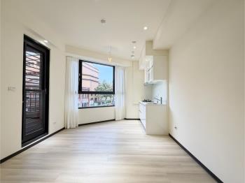 曉南門全新電梯兩房車