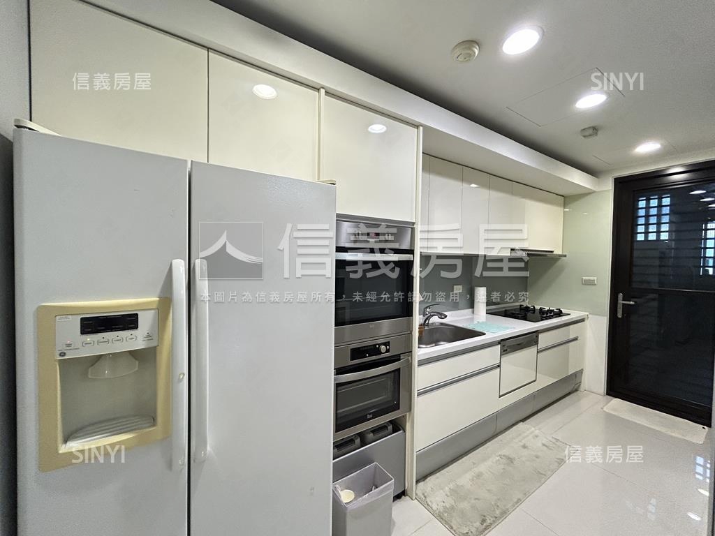 ☆怡然居三房雙車房屋室內格局與周邊環境
