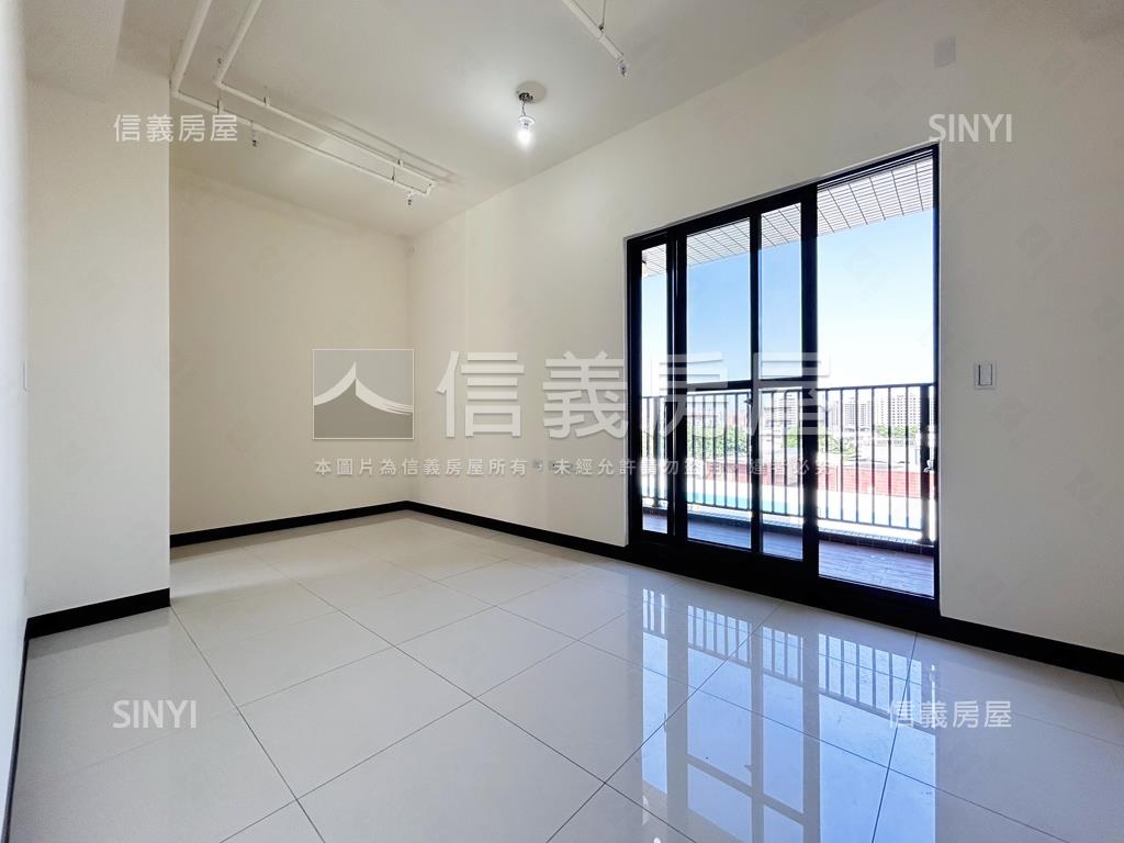 福懋⭐校園景觀３房平車房屋室內格局與周邊環境