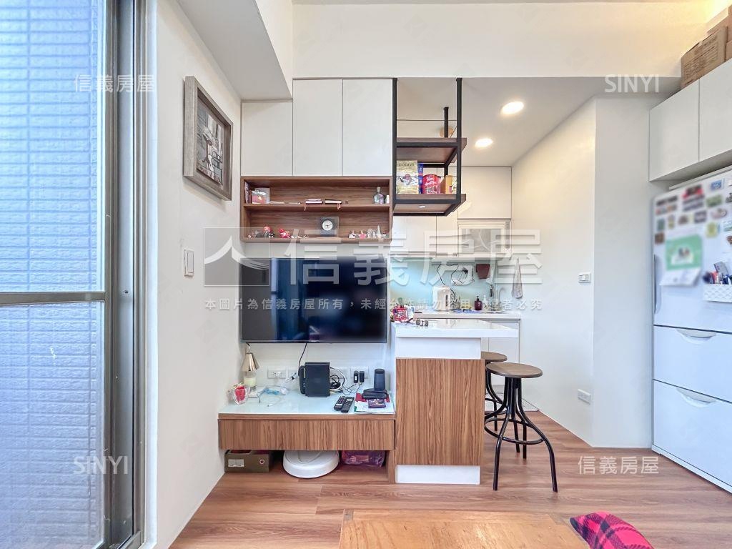麗湖學區高樓山景美屋房屋室內格局與周邊環境