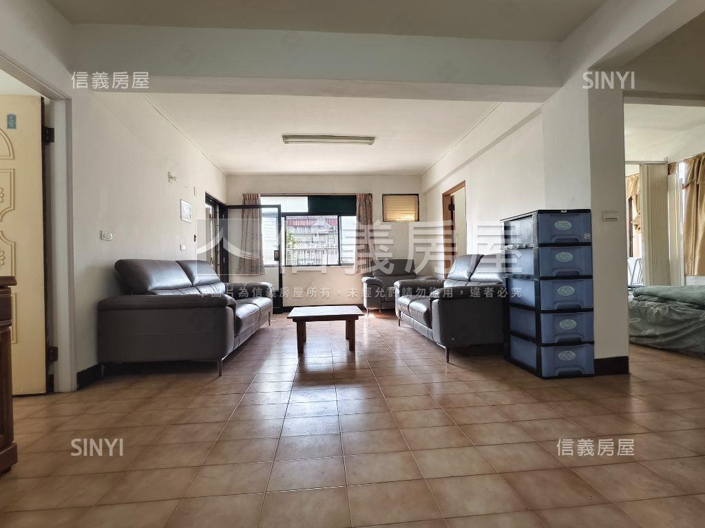 面中正國小邊間採光公寓房屋室內格局與周邊環境