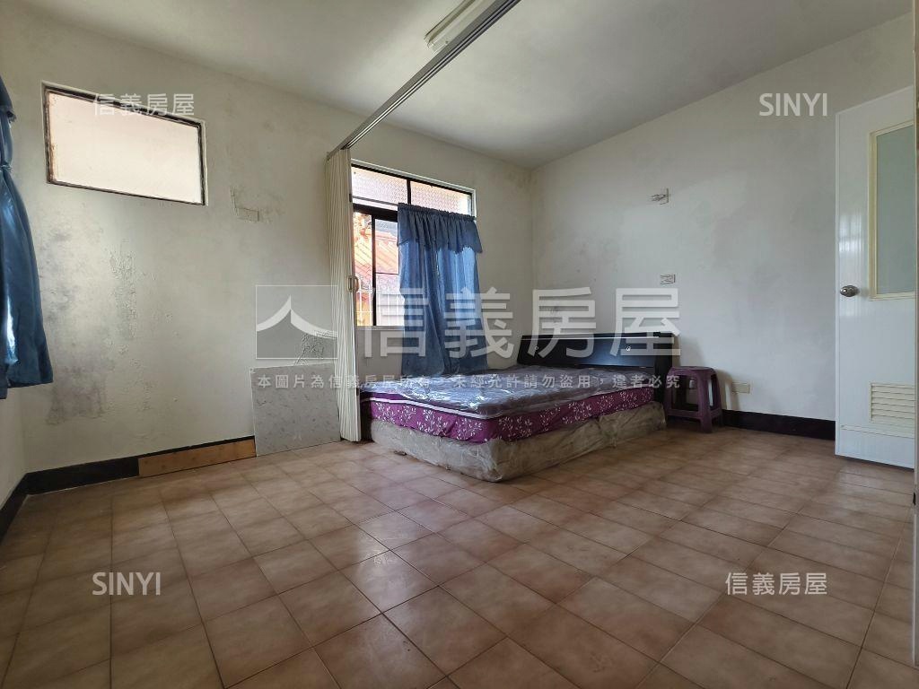 面中正國小邊間採光公寓房屋室內格局與周邊環境