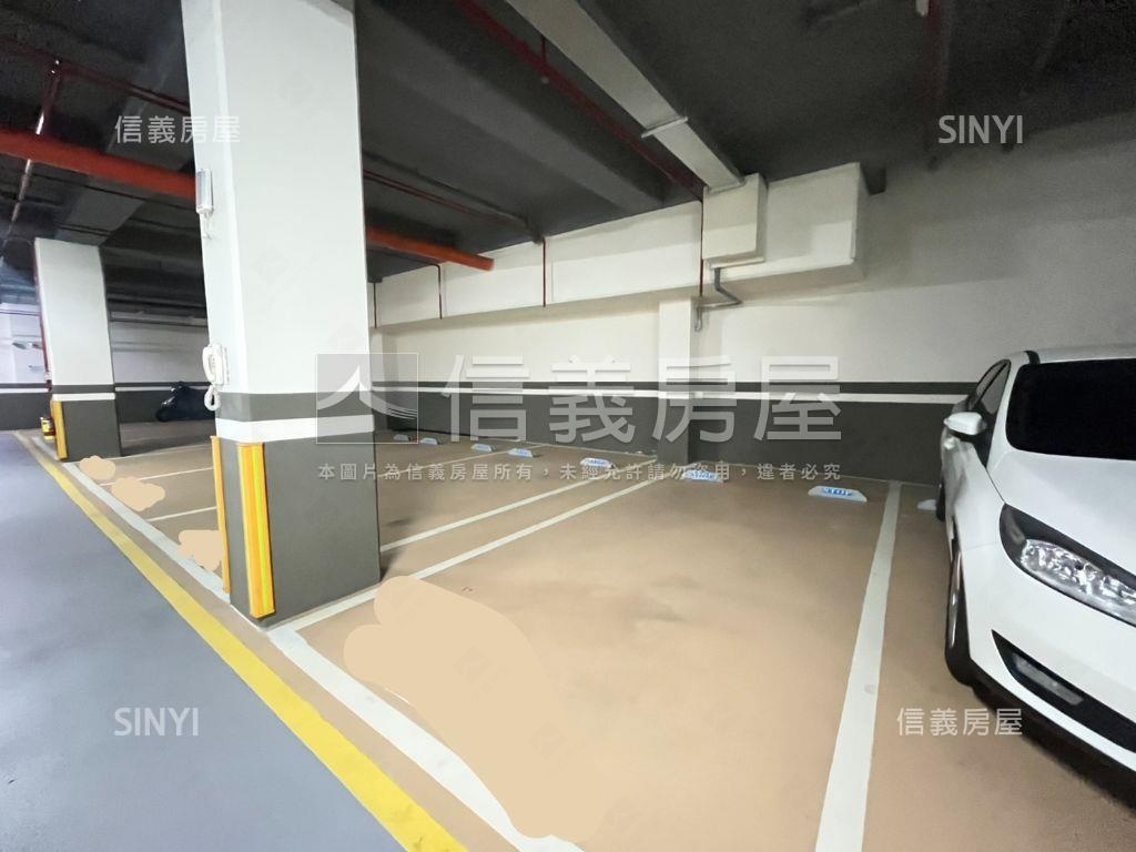 過嶺３面採光視野３房車位房屋室內格局與周邊環境