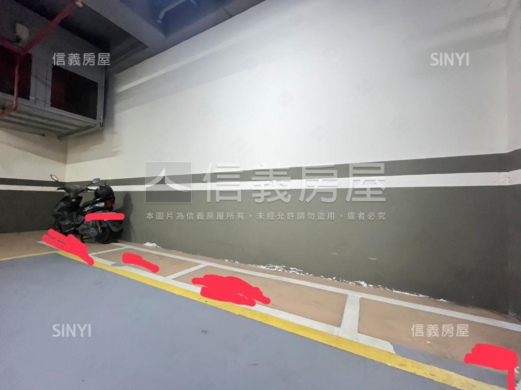 過嶺３面採光視野３房車位房屋室內格局與周邊環境