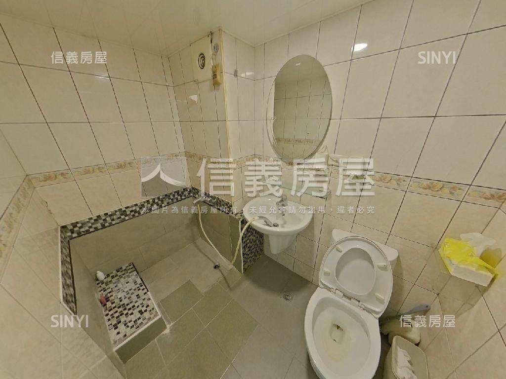 近未來體育園區店住車位房屋室內格局與周邊環境