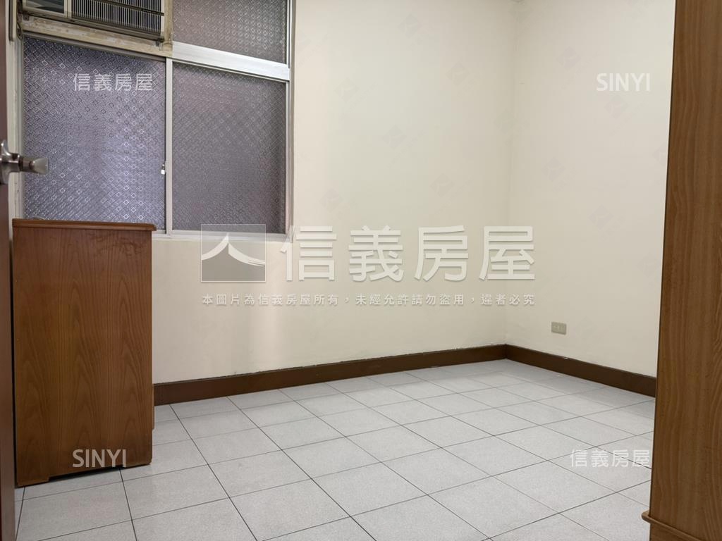 專任博愛學區美寓房屋室內格局與周邊環境