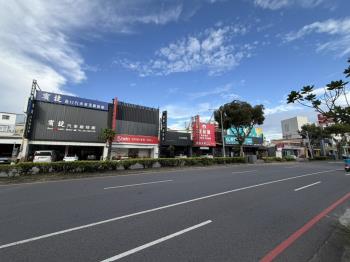 中華西市府面寬金店面