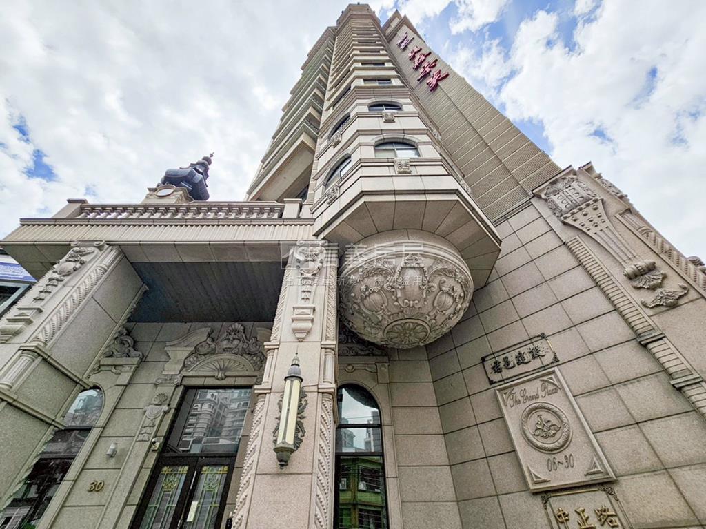 八擴市中心低總價兩房房屋室內格局與周邊環境