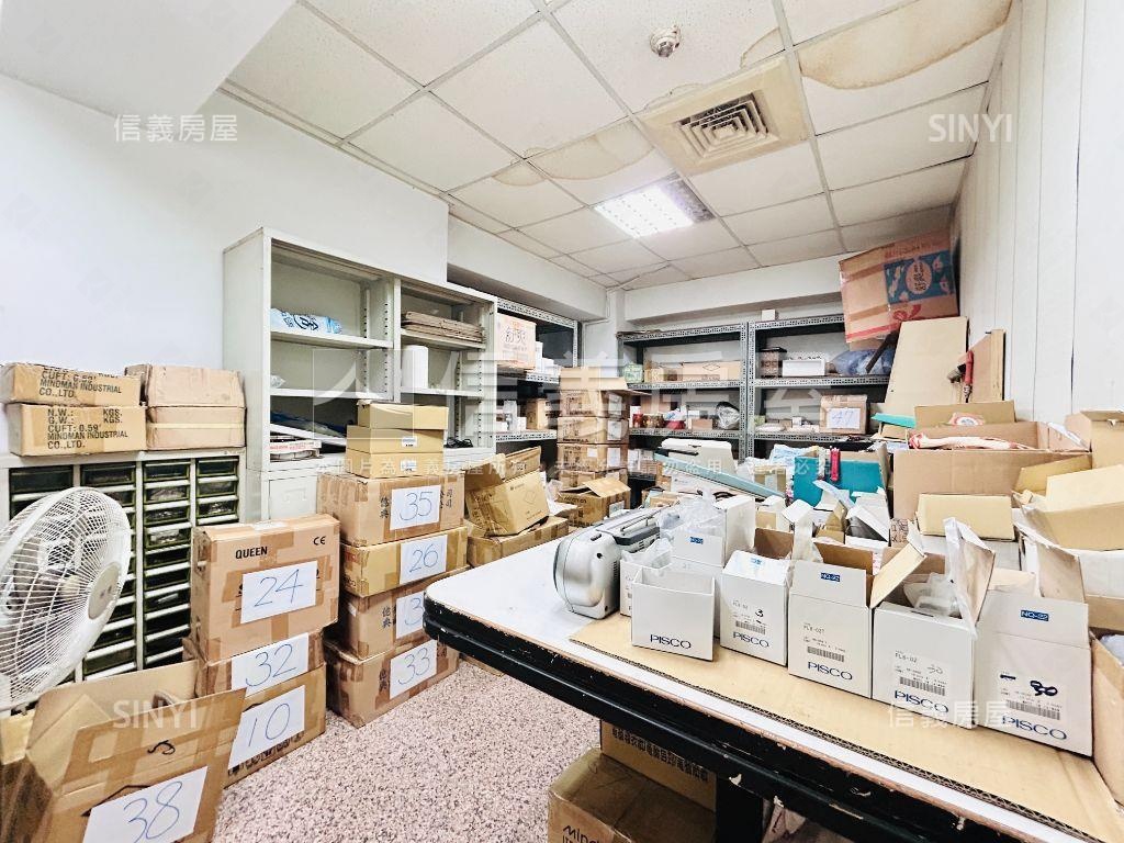 近北市綠茵成功京華房屋室內格局與周邊環境