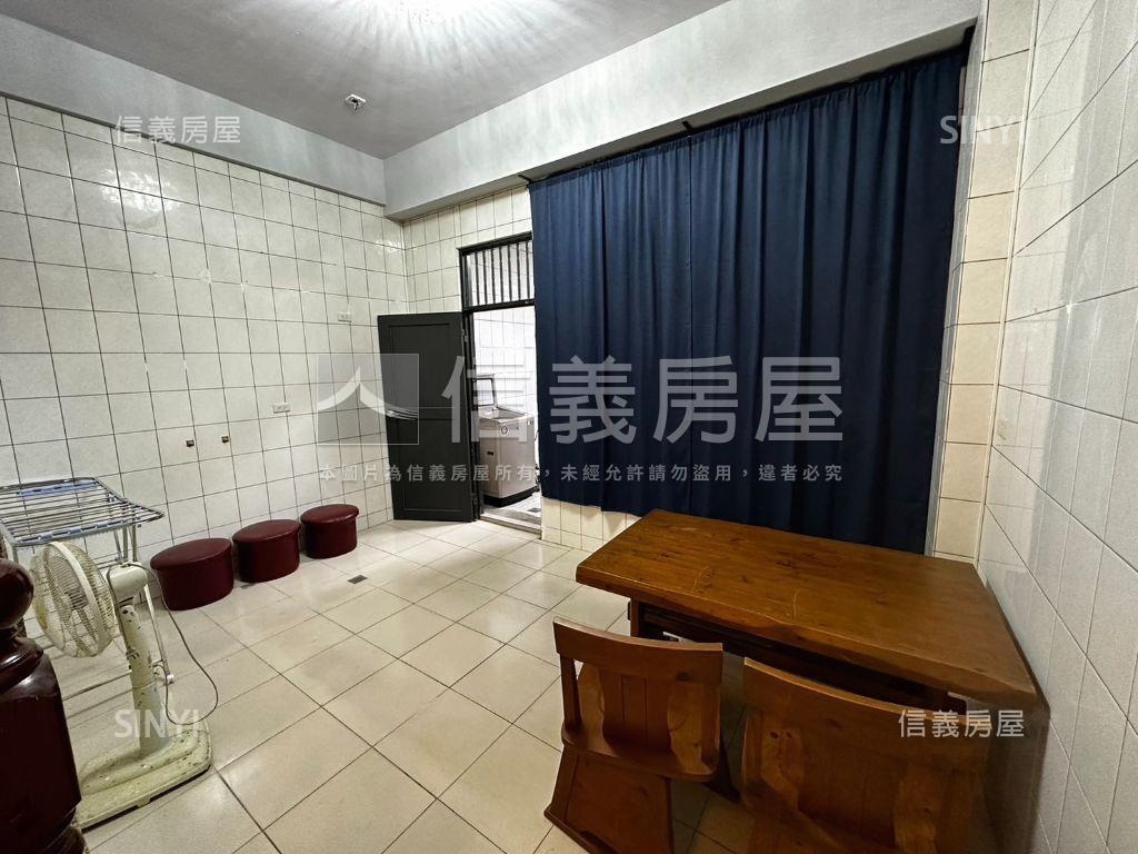 七期質感透天收租置產房屋室內格局與周邊環境