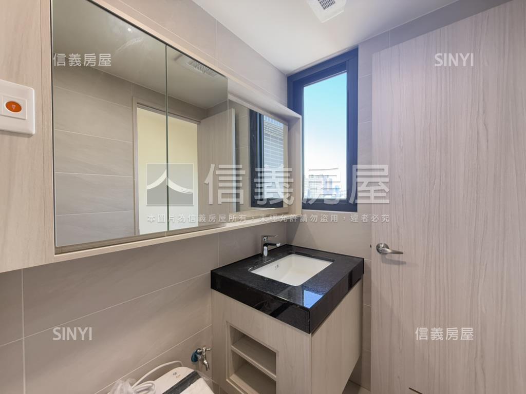 機捷全新交屋視野三房平車房屋室內格局與周邊環境