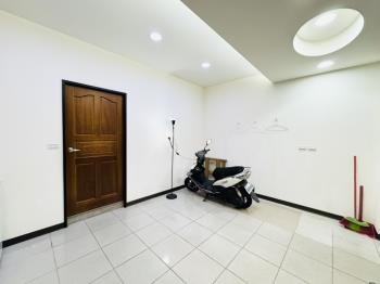 未來捷運一樓美寓