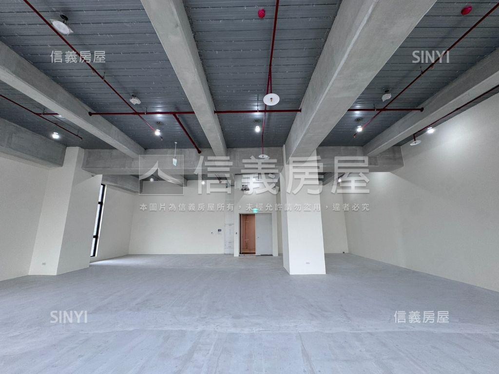 機捷Ａ３新北產業廠辦房屋室內格局與周邊環境