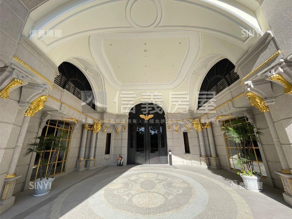 文心愛悅大露臺大空間房屋室內格局與周邊環境