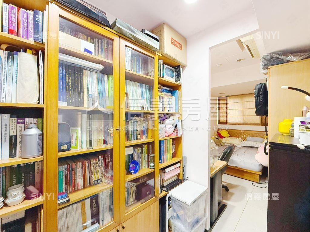 水築館屋況美四房房屋室內格局與周邊環境